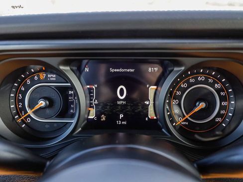 New 2026 Jeep Gladiator Mojave image 27