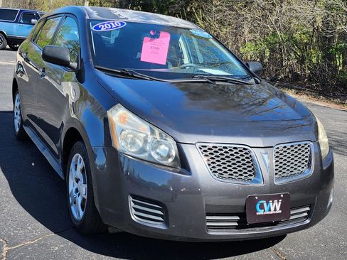 Used 2010 Pontiac Vibe AWD w/ Preferred Package image 5