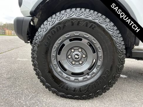 Used 2025 Ford Bronco Big Bend w/ Black Diamond Package AWD/4WD image 17