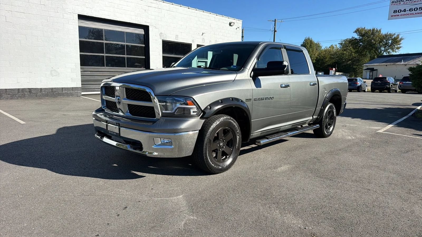 Used 2012 RAM 1500 Classic SLT w/ Protection Group AWD/4WD image 3