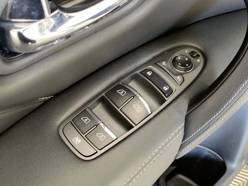 Used 2020 INFINITI QX80 Luxe w/ Edition 30 Package image 10