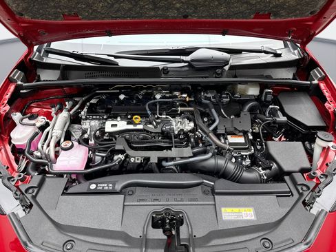 Used 2025 Toyota Prius Plug-In Hybrid FWD image 28