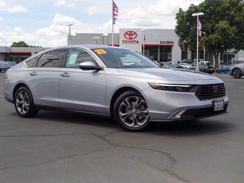 Used 2023 Honda Accord EX image 6
