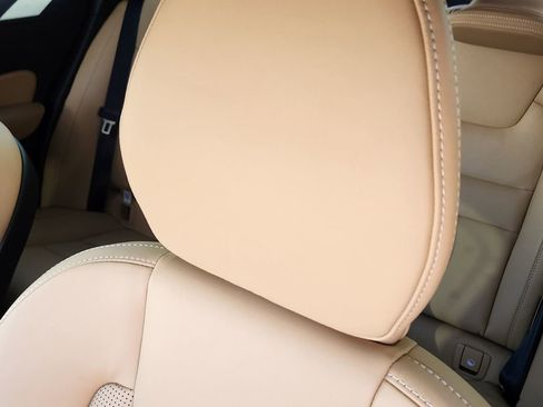 New 2026 Volvo V60 B5 Cross Country Ultra w/ Protection Package Premier image 5