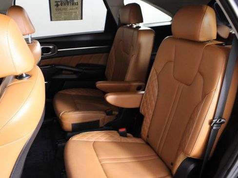 Used 2022 Kia Sorento SX Prestige w/ Rust Color Package image 19