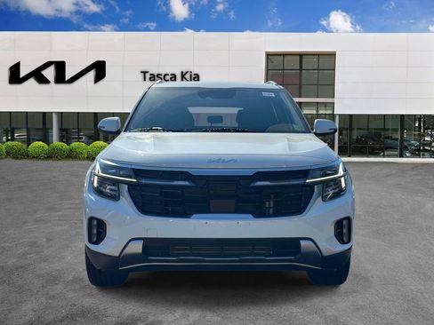 Used 2024 Kia Seltos SX AWD/4WD image 2