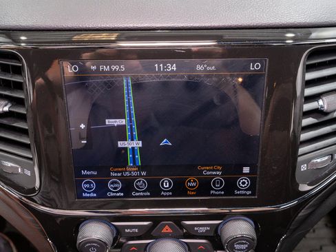 Used 2021 Jeep Grand Cherokee Laredo X AWD/4WD image 17