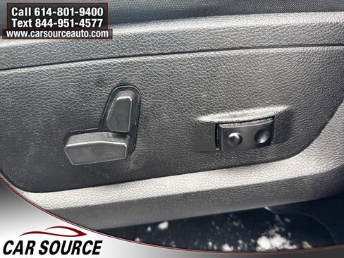 Used 2023 RAM 1500 Classic SLT image 15