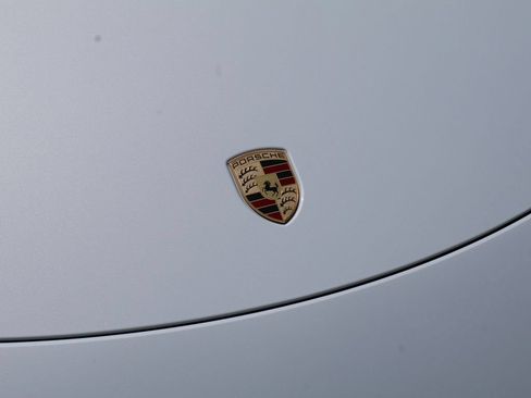 Used 2024 Porsche 718 Cayman RWD image 13