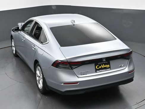 Used 2025 Honda Accord LX image 33