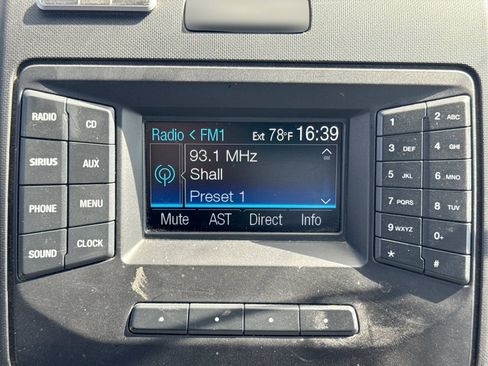 Used 2013 Ford F150 XLT w/ XLT Chrome Pkg AWD/4WD image 21