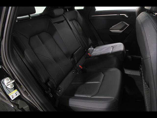 Used 2024 Audi Q3 2.0T Premium AWD/4WD image 17
