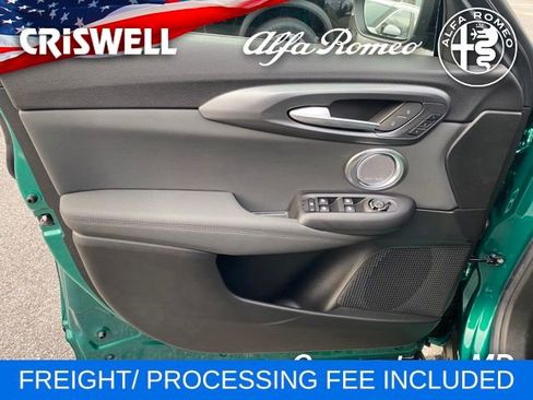 New 2024 Alfa Romeo Tonale Ti image 16