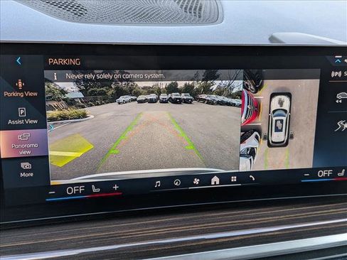 Used 2025 BMW X5 xDrive40i w/ Parking Assistance Package AWD/4WD image 13