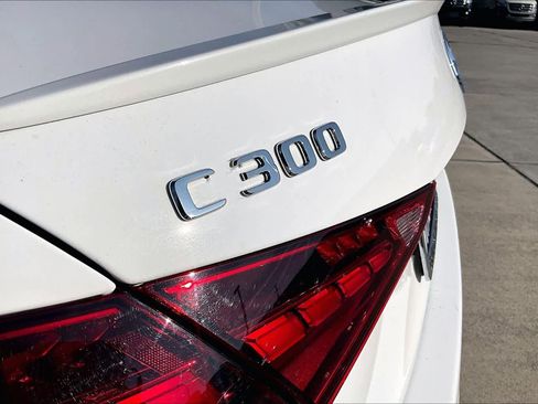 Used 2024 Mercedes-Benz C 300 Sedan image 9