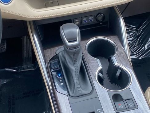 Used 2022 Toyota Highlander Limited image 16