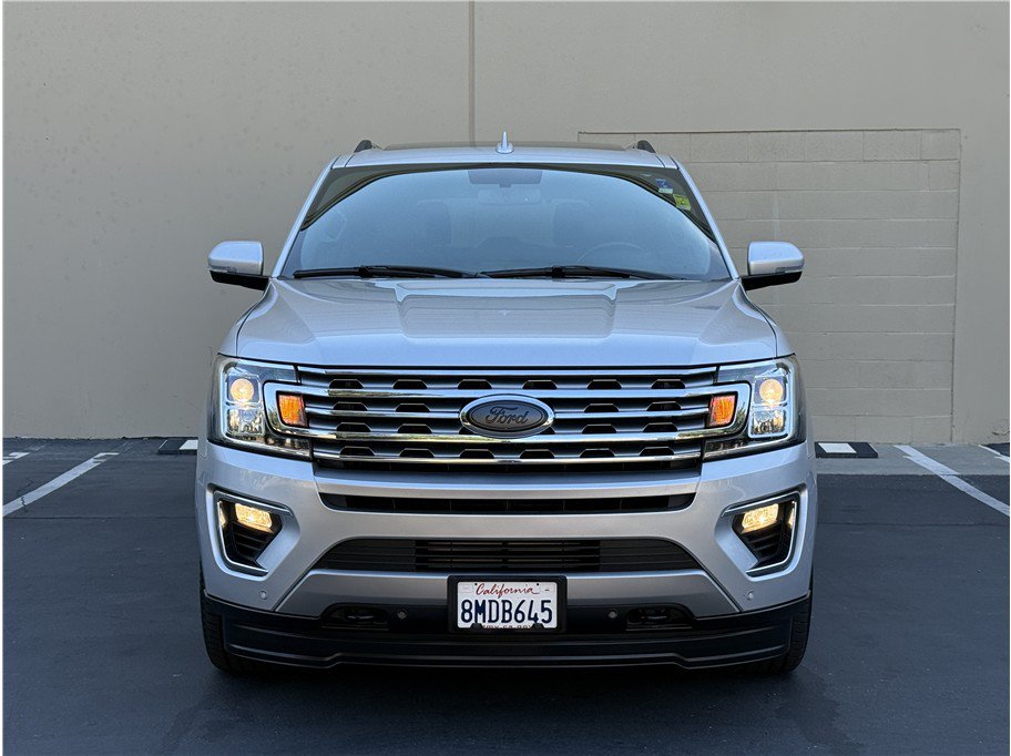 Used 2019 Ford Expedition Limited AWD/4WD image 2