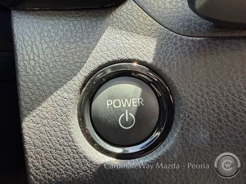 Used 2026 Toyota Camry XLE FWD image 31