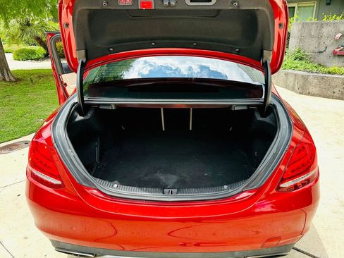 Used 2018 Mercedes-Benz C 300 Sedan image 28