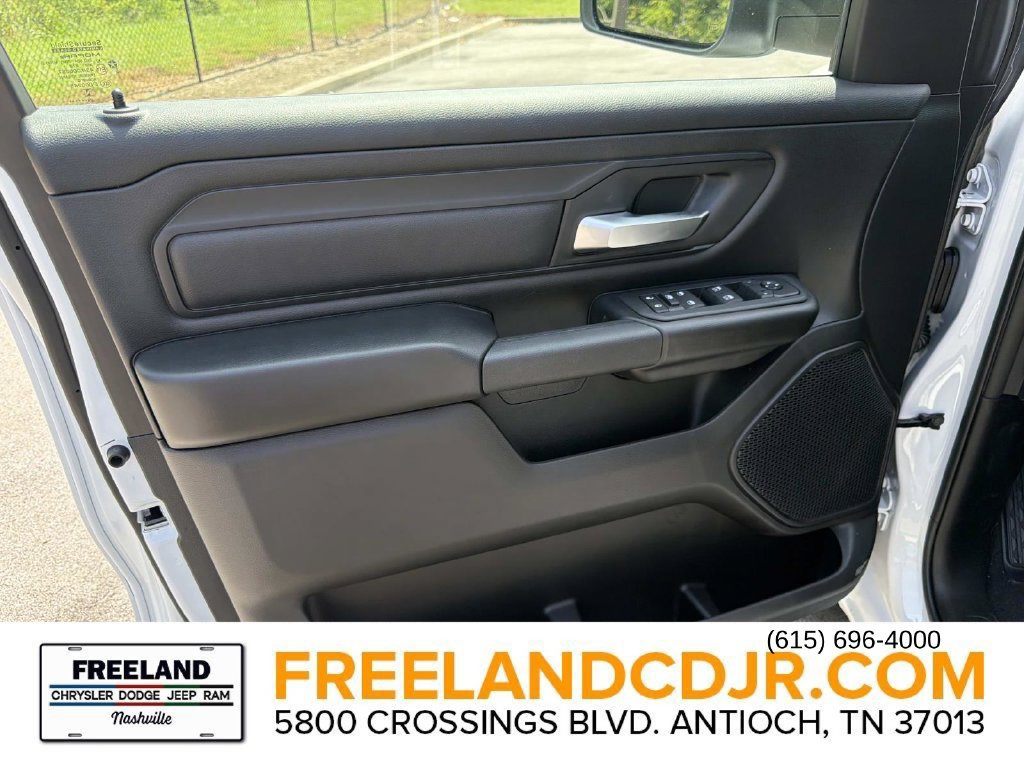 New 2026 RAM 1500 Express AWD/4WD image 17