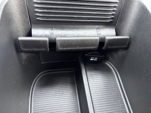 Used 2018 RAM 1500 Laramie w/ Convenience Group image 53