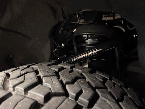 Used 2021 GMC Sierra 1500 AT4 image 9