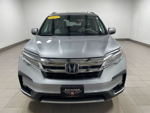 Used 2021 Honda Pilot Touring image 2