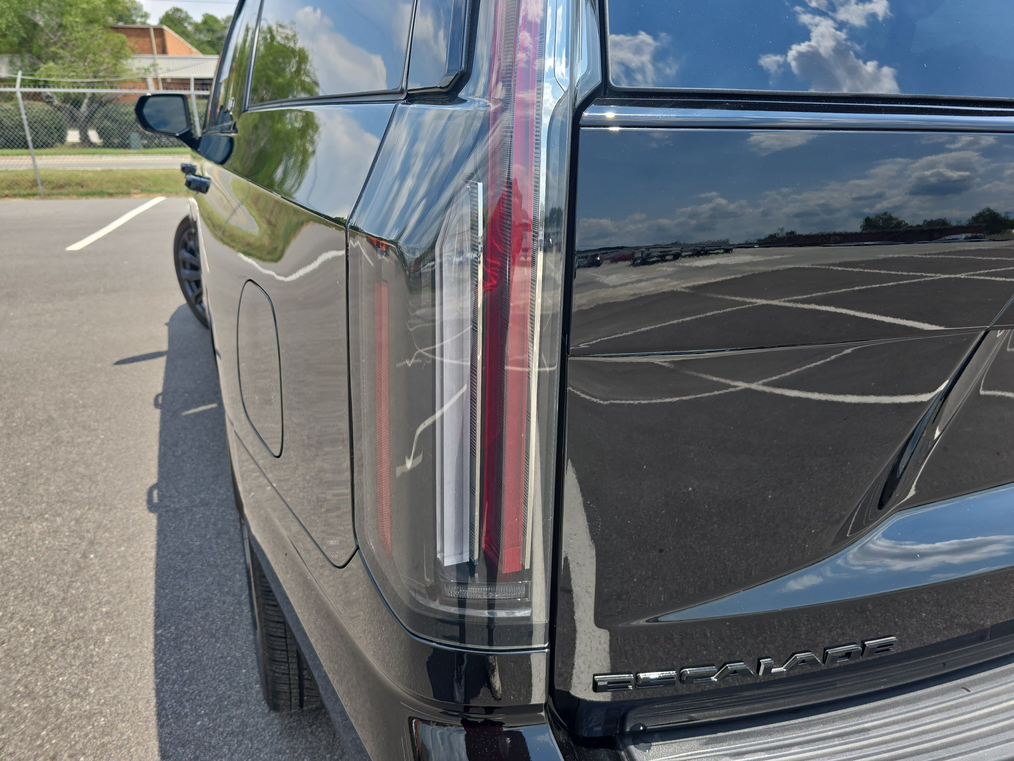 Certified 2026 Cadillac Escalade ESV V AWD/4WD image 36