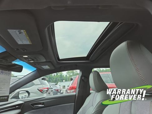 Used 2019 Toyota Avalon XSE w/ All Weather Liner Package FWD image 13