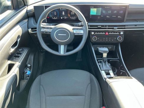 New 2025 Hyundai Tucson SEL image 13