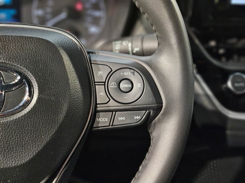 Used 2024 Toyota Corolla SE image 27