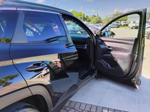 Used 2025 Hyundai Tucson SEL image 33