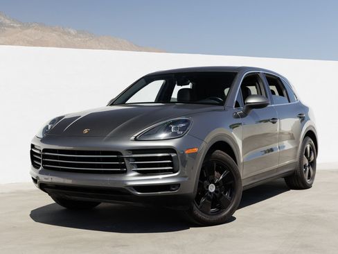 Certified 2020 Porsche Cayenne AWD/4WD image 1