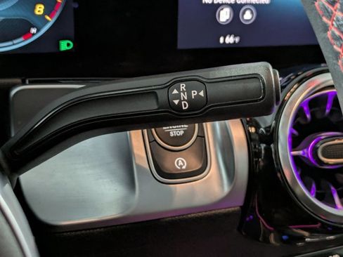 Certified 2023 Mercedes-Benz GLB 250 4MATIC image 11