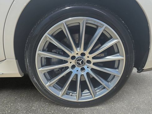 Used 2023 Mercedes-Benz S 580e 4MATIC Sedan image 32