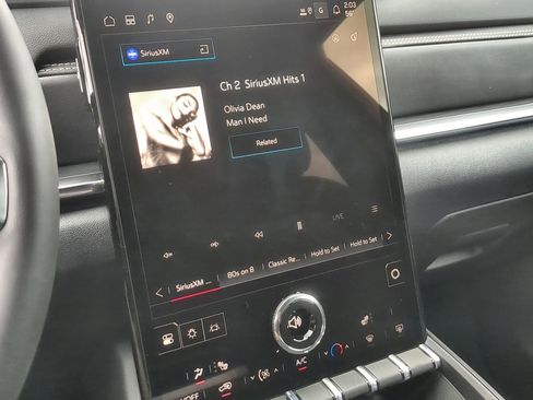 New 2026 GMC Terrain Elevation w/ Technology Package II image 13