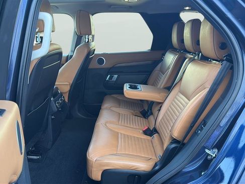 Used 2018 Land Rover Discovery HSE Luxury AWD/4WD image 20