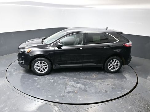 Used 2024 Ford Edge SEL image 19