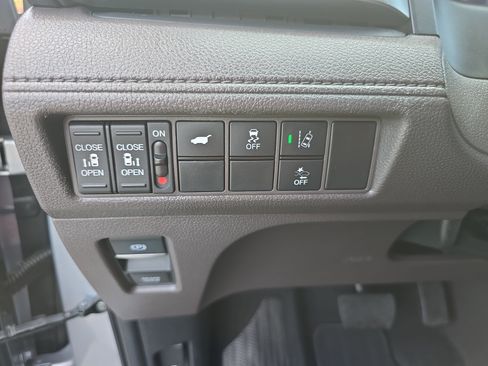 Used 2019 Honda Odyssey EX-L image 28