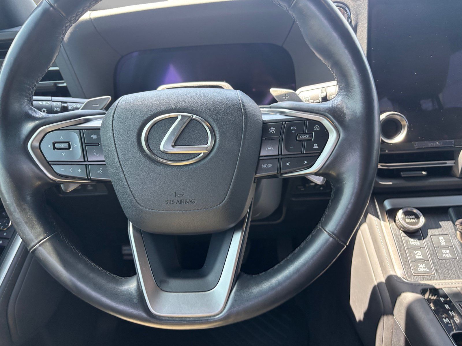 Used 2024 Lexus GX 550 AWD/4WD image 19