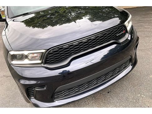 Used 2025 Dodge Durango GT AWD/4WD image 32