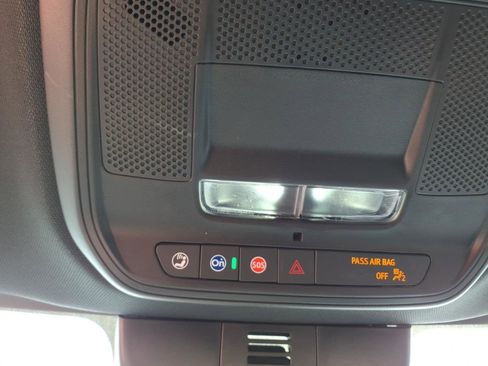 New 2026 Chevrolet Traverse LT image 23