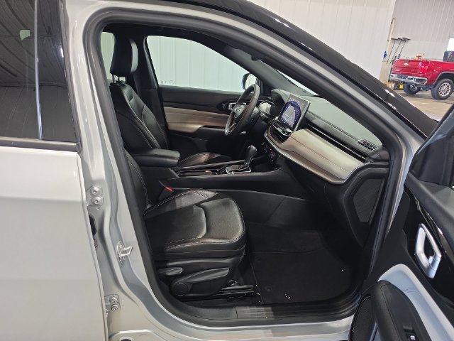 Used 2025 Jeep Compass Limited AWD/4WD image 31