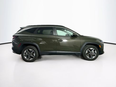 Used 2025 Hyundai Tucson SEL AWD/4WD image 10