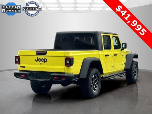 Used 2024 Jeep Gladiator Rubicon w/ Technology Group image 7