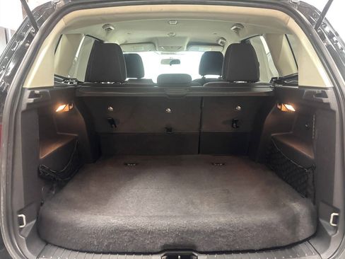 Used 2013 Ford C-MAX SE FWD image 19