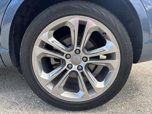 Used 2018 Audi Q3 2.0T Premium FWD image 44