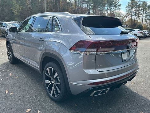 New 2026 Volkswagen Atlas Cross Sport SEL Premium R-Line image 5