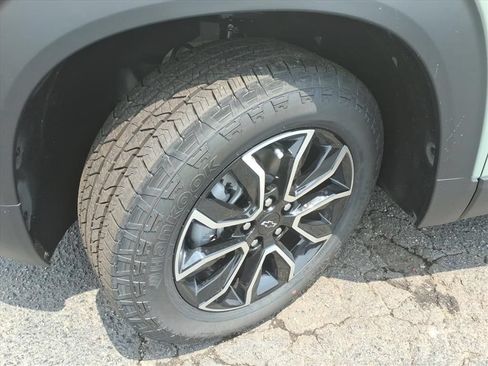 New 2026 Chevrolet TrailBlazer ACTIV w/ Convenience Package AWD/4WD image 16
