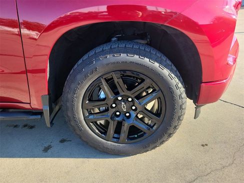 Certified 2024 Chevrolet Silverado 1500 RST w/ Convenience Package II image 10